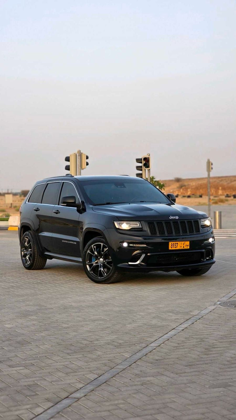 جيب جراند شيروكي SRT V8 2015 خليجي