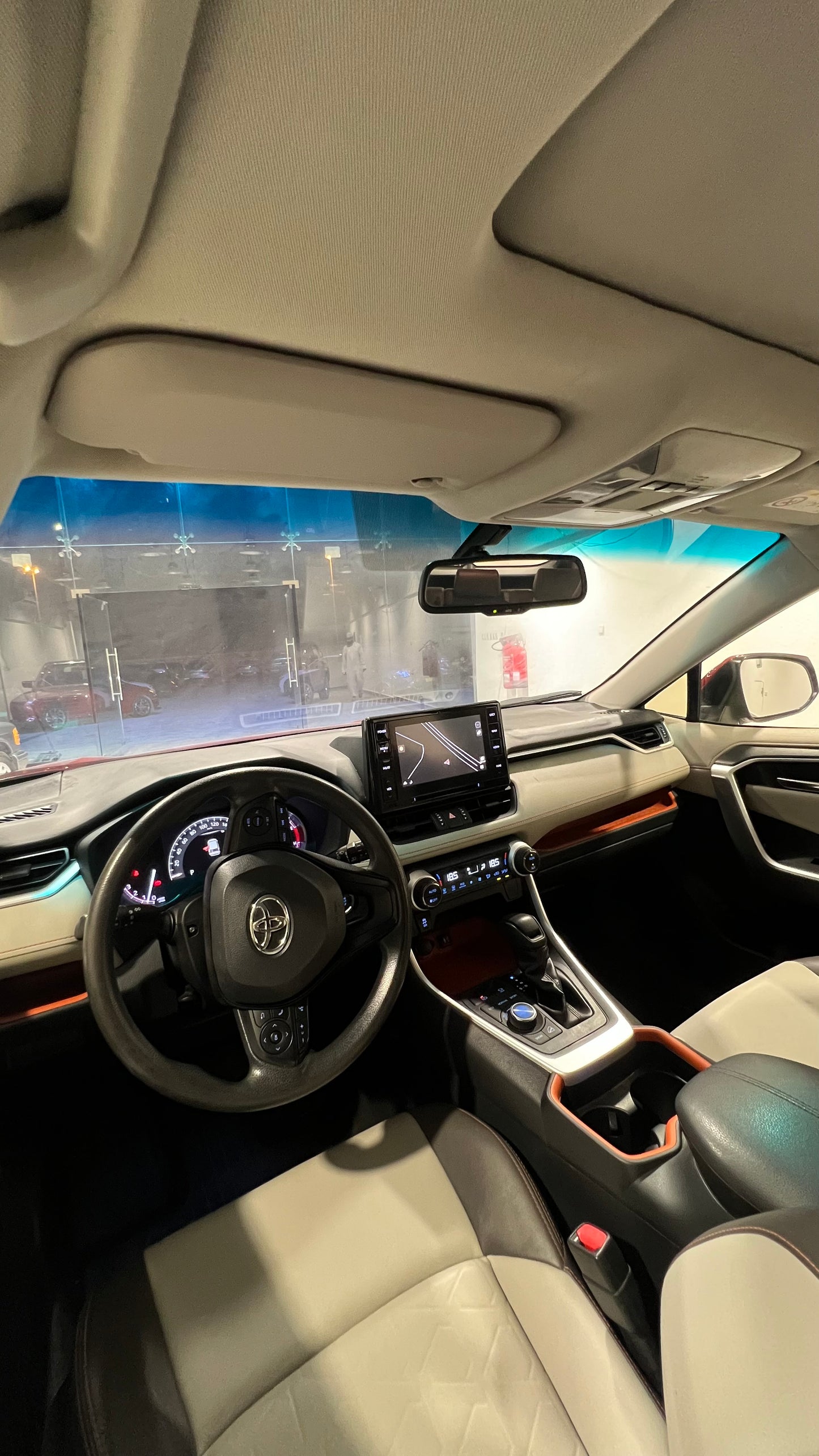 Rav4 2020 full option gcc