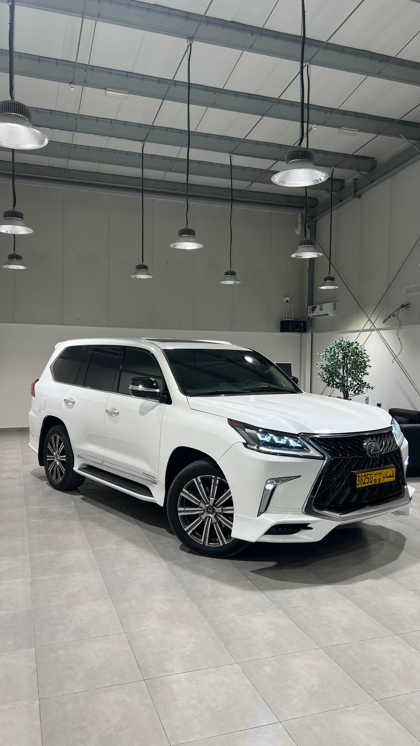 Lexus lx570 2017 full option gcc