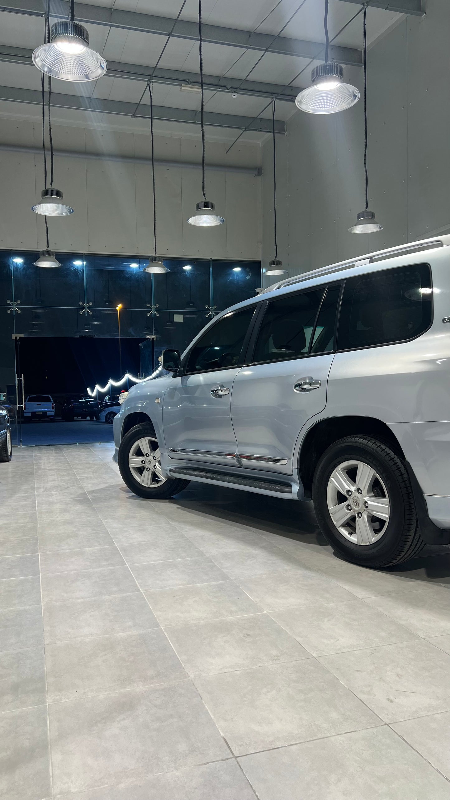 Land Cruiser VXRI 2011 GCC
