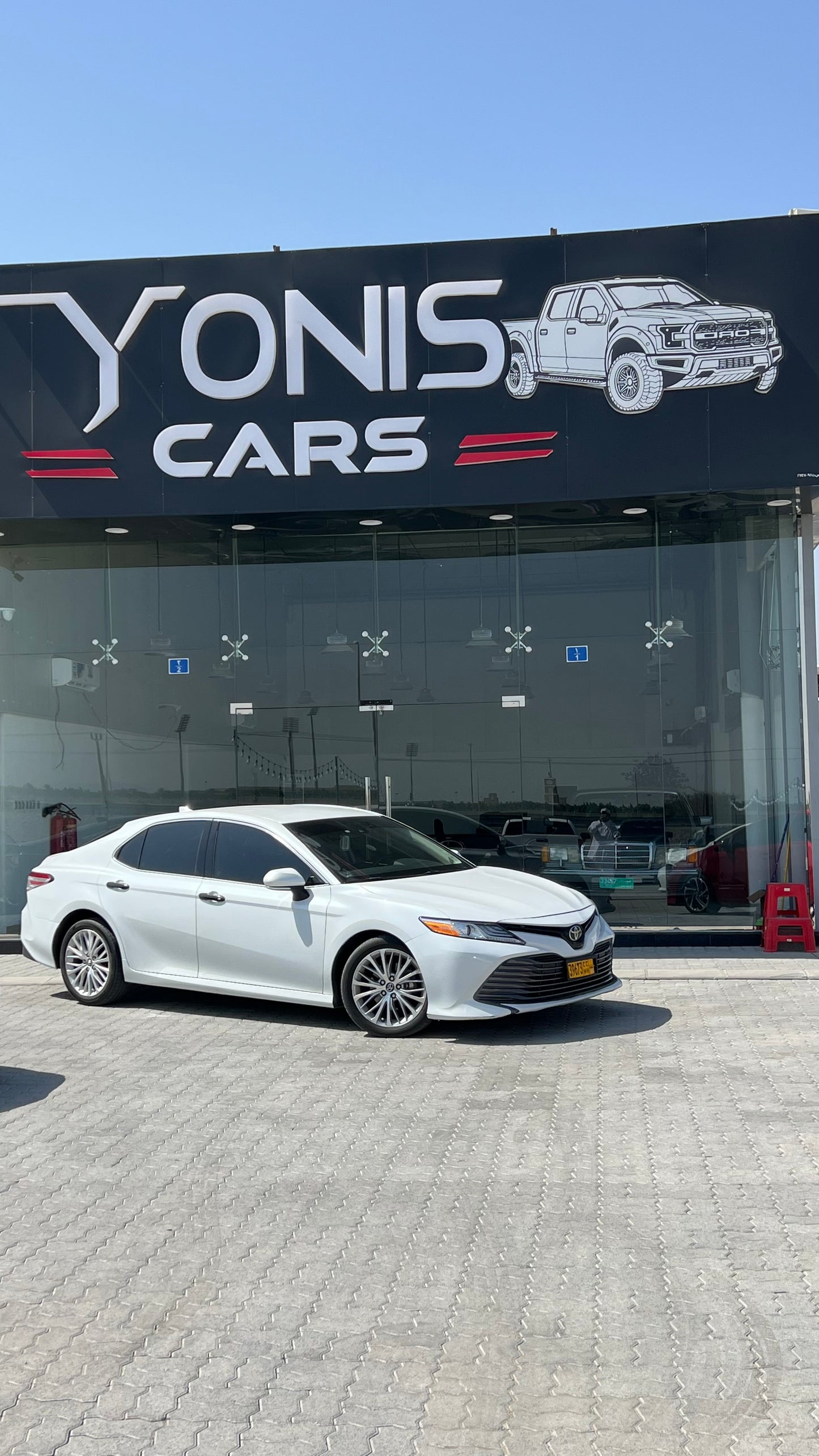 كامري xle 2020 نظيف جداً