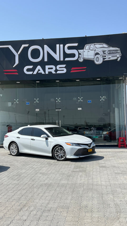 كامري xle 2020 نظيف جداً