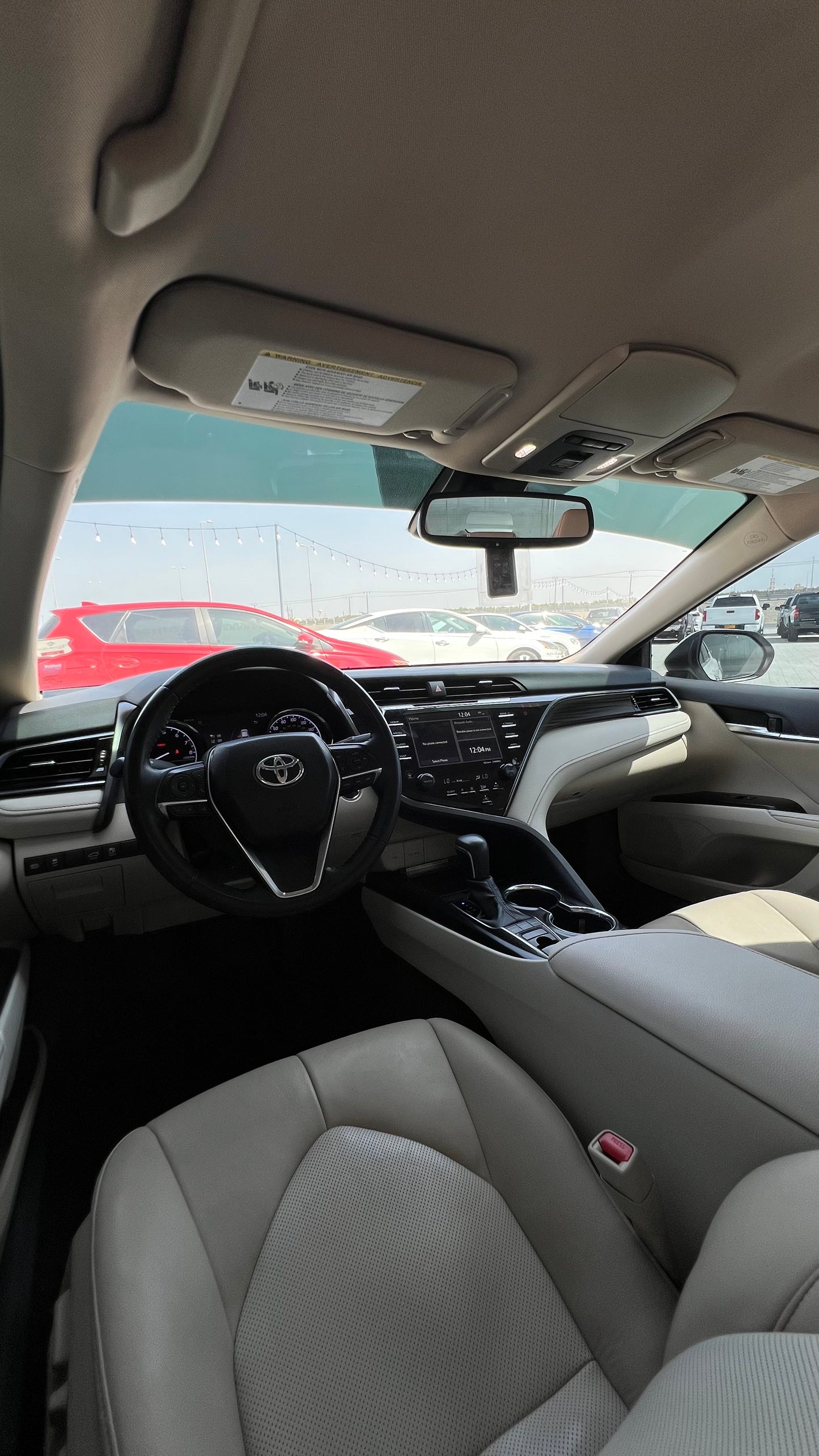 كامري xle 2020 نظيف جداً