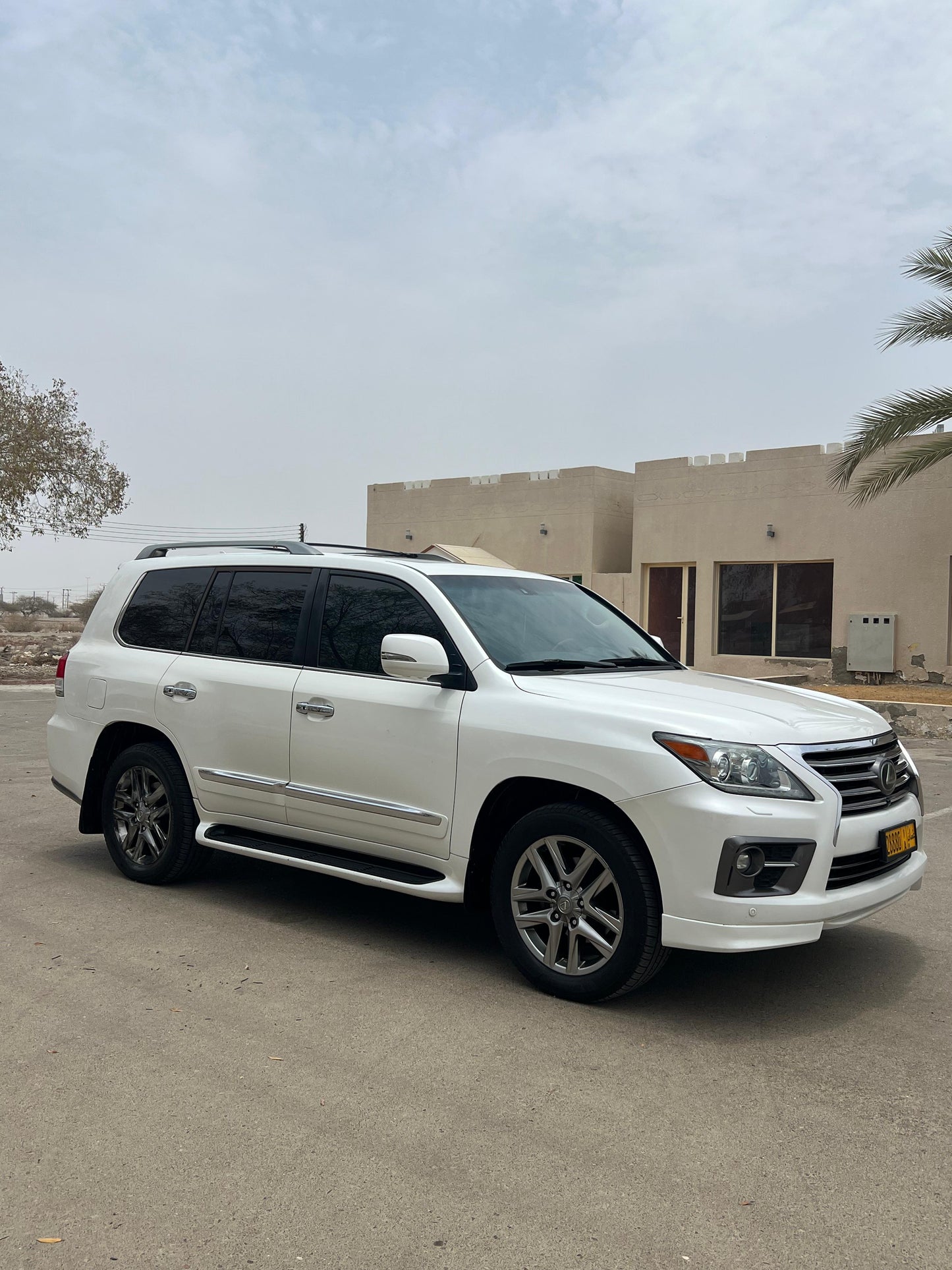 Lexus LX570 2015