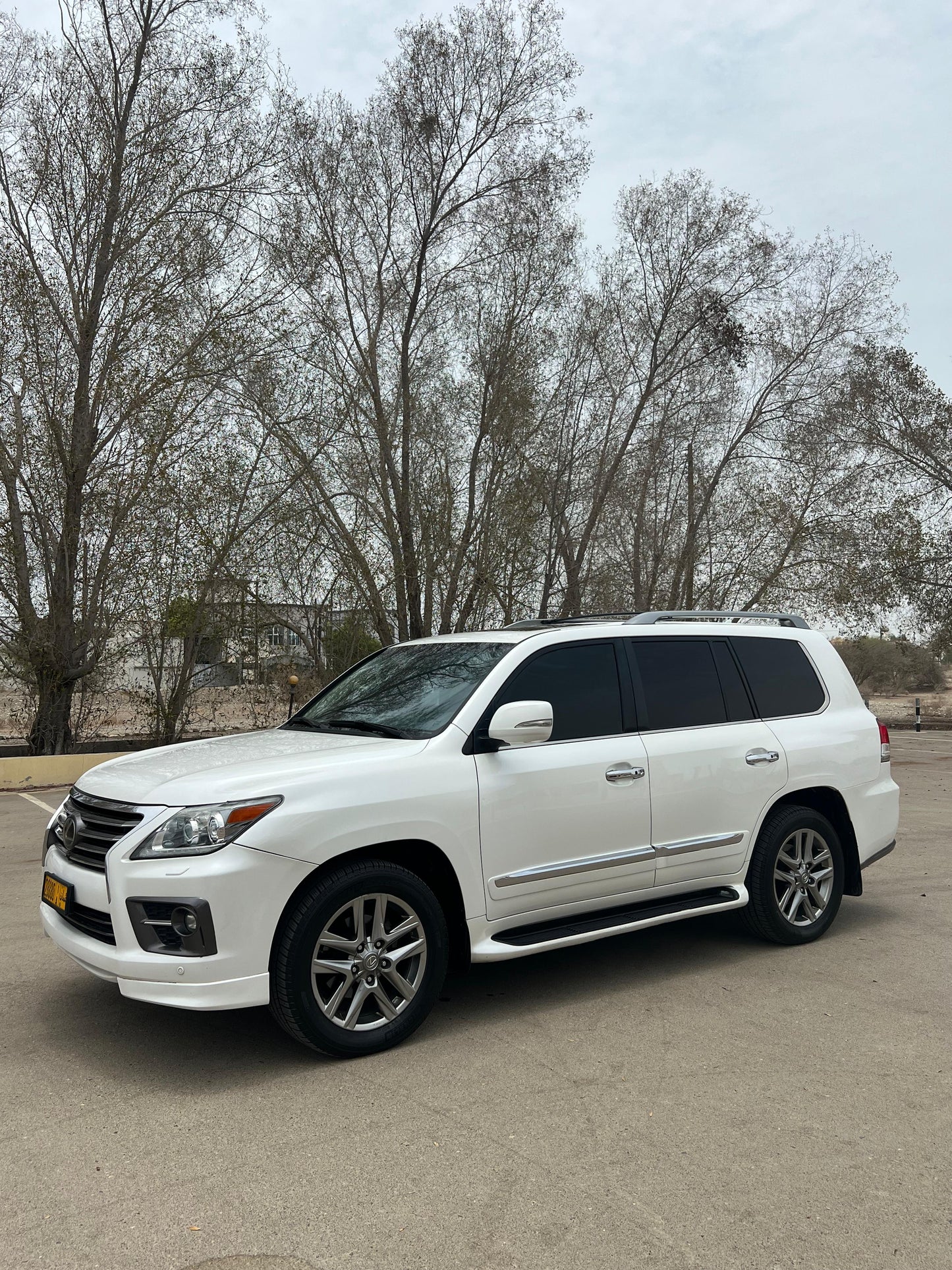 Lexus LX570 2015