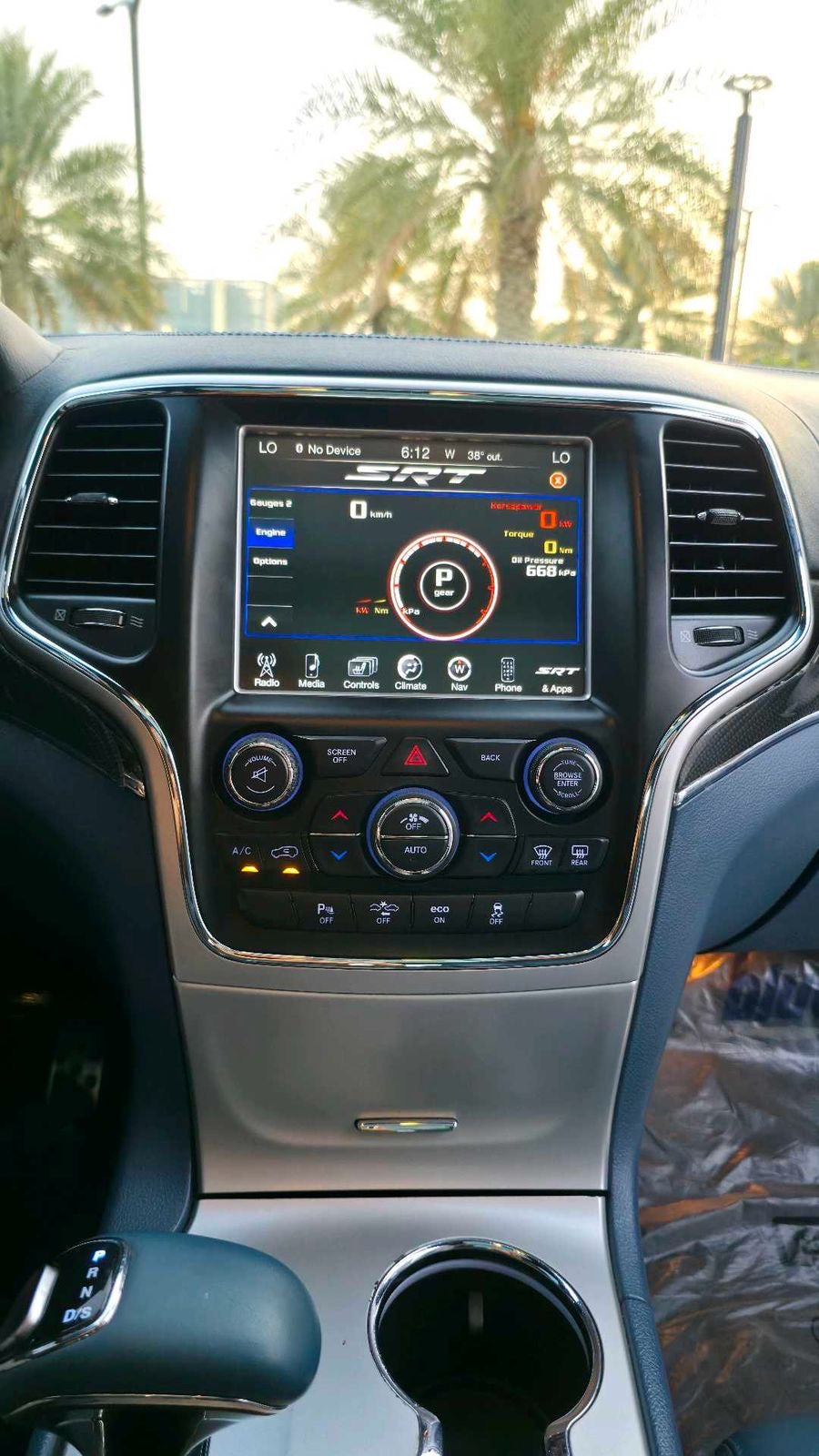 جيب جراند شيروكي SRT V8 2015 خليجي